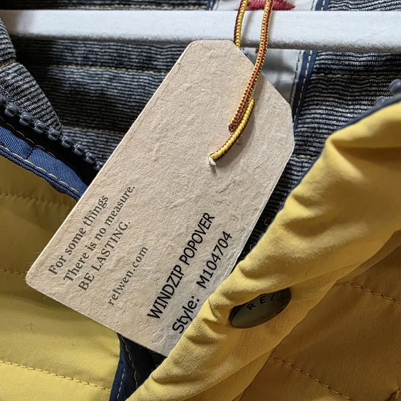 Relwen Windzip Popover In Maize Size Medium NWT! - Picture 5 of 12